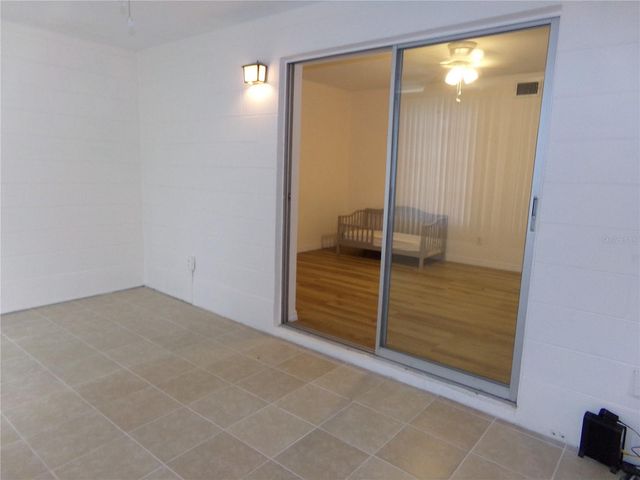 2042 AUSTRALIA WAY W 18, Clearwater, FL 33763