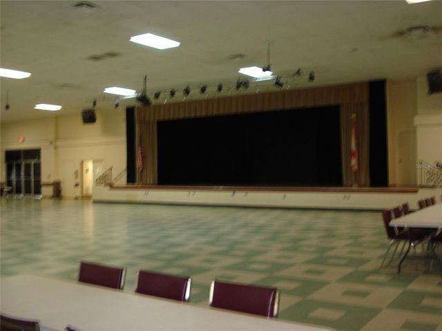 2042 AUSTRALIA WAY W 18, Clearwater, FL 33763