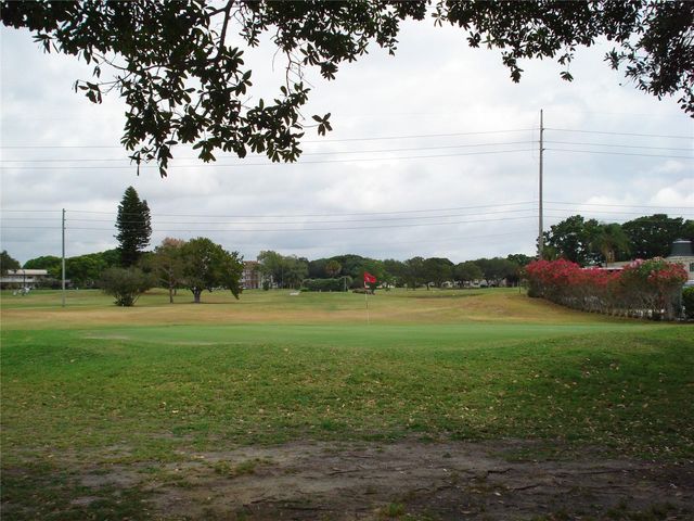 2042 AUSTRALIA WAY W 18, Clearwater, FL 33763