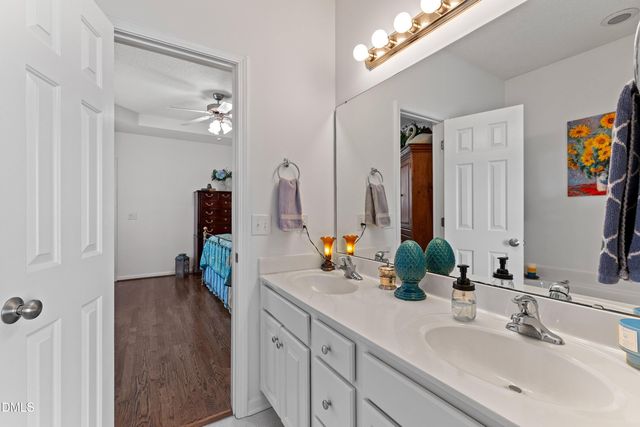 55 Trenburg Place, Clayton, NC 27520