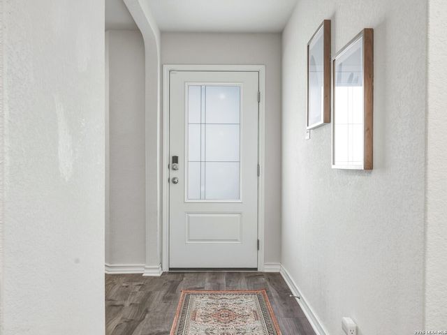 9915 Kalm Brome, San Antonio, TX 78254