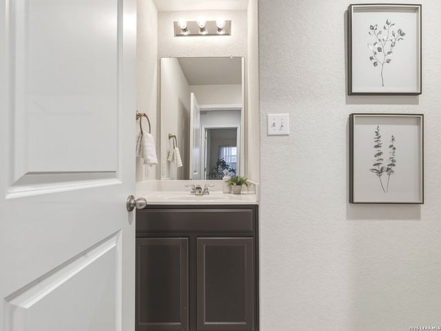 9915 Kalm Brome, San Antonio, TX 78254