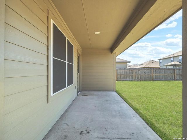 9915 Kalm Brome, San Antonio, TX 78254