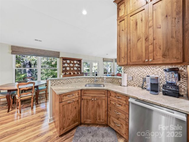 73 Ridgetop Circle 303, Brevard, NC 28712