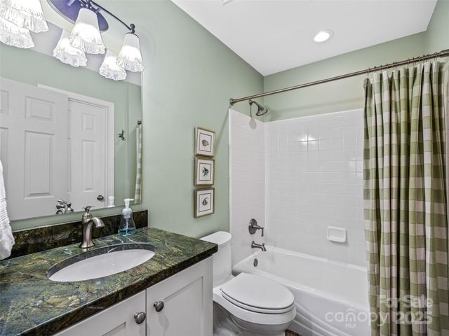 73 Ridgetop Circle 303, Brevard, NC 28712