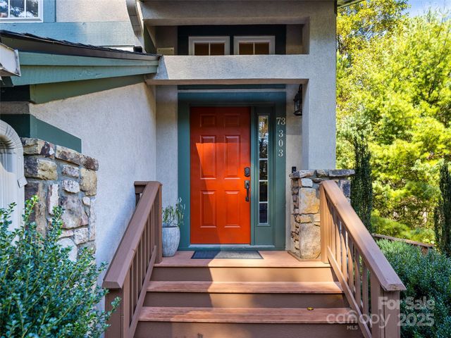 73 Ridgetop Circle 303, Brevard, NC 28712