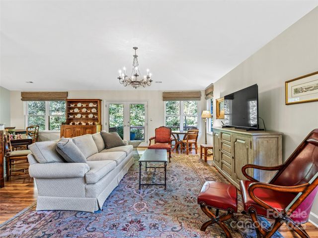 73 Ridgetop Circle 303, Brevard, NC 28712
