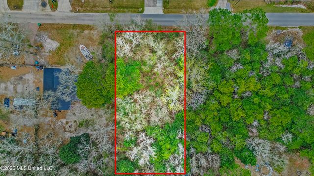 Lot 4 Live Oak Avenue, Ocean Springs, MS 39564