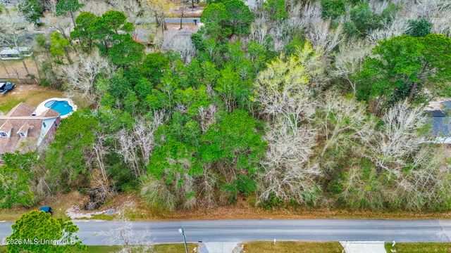Lot 4 Live Oak Avenue, Ocean Springs, MS 39564