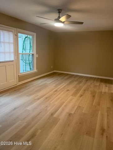 4927 Marlin Court, Wilmington, NC 28403