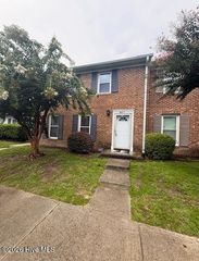 4927 Marlin Court, Wilmington, NC 28403