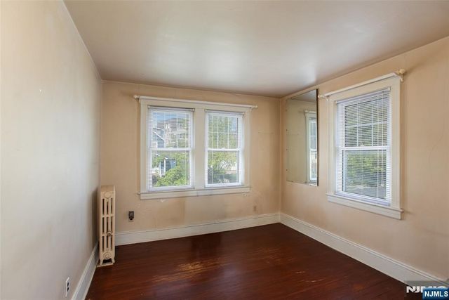 582 Center Avenue, River Edge, NJ 07661