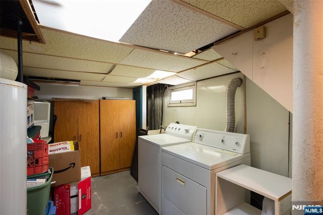 582 Center Avenue, River Edge, NJ 07661