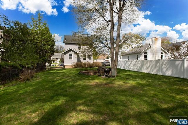 582 Center Avenue, River Edge, NJ 07661