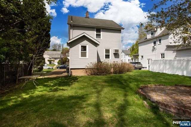 582 Center Avenue, River Edge, NJ 07661