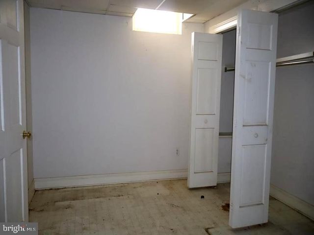 219 WAYNE AVE, Lansdowne, PA 19050