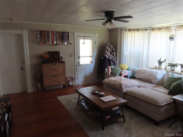 26 Rollstone Avenue, West Sayville, NY 11796