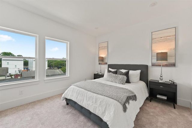 1207 Cavalcade Street C, Houston, TX 77009