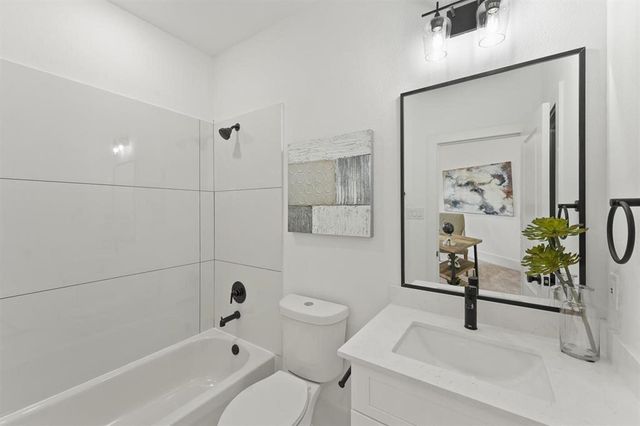 1207 Cavalcade Street C, Houston, TX 77009