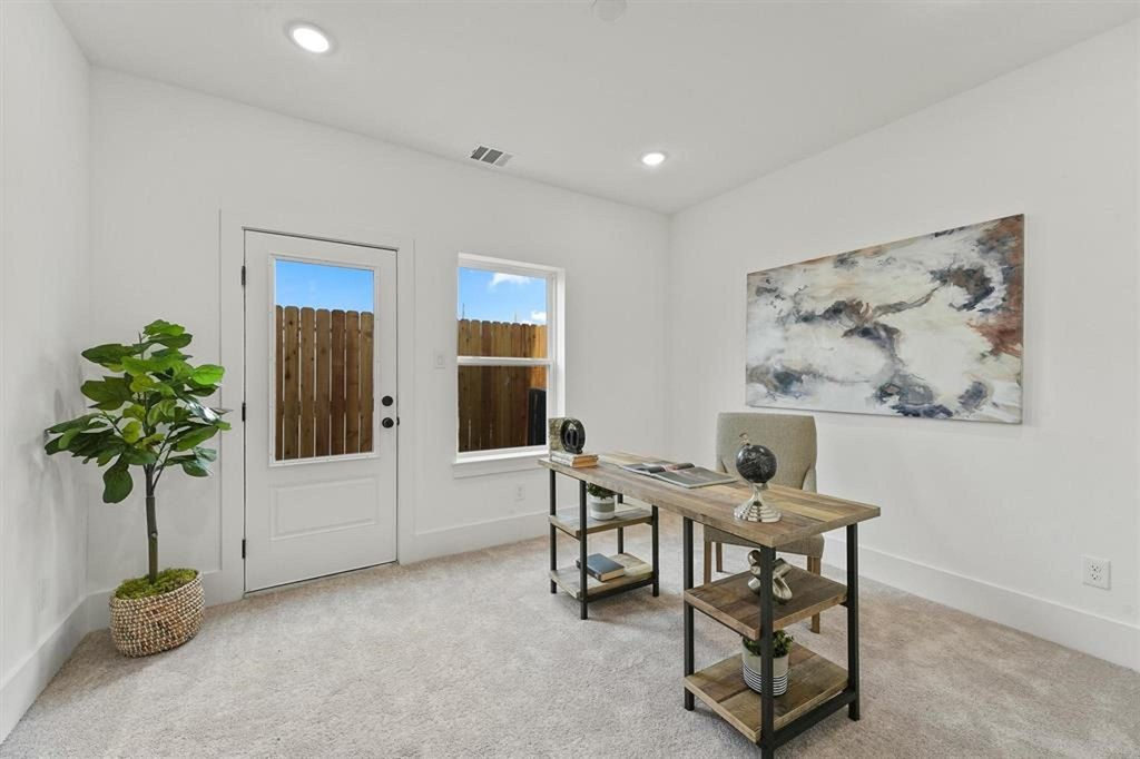 1207 Cavalcade Street C, Houston, TX 77009