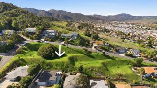 8515 Placid View, Santee, CA 92071
