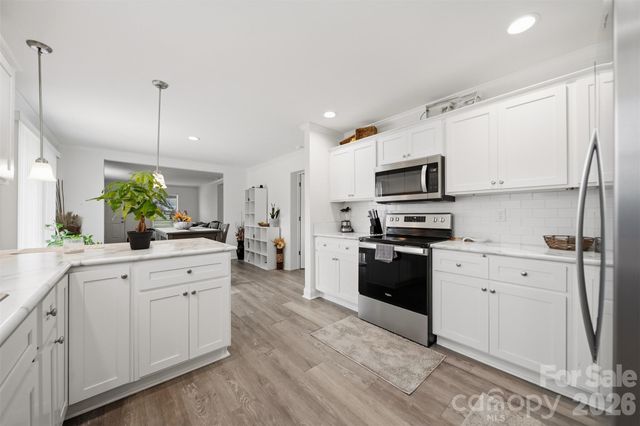 503 Hopewell Road, Morganton, NC 28655
