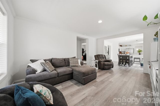 503 Hopewell Road, Morganton, NC 28655