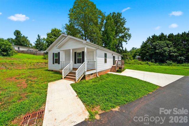 503 Hopewell Road, Morganton, NC 28655