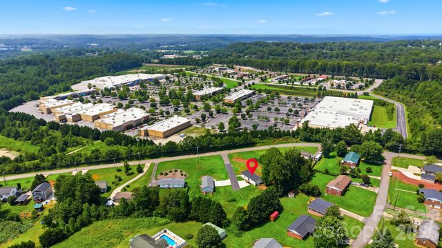 503 Hopewell Road, Morganton, NC 28655