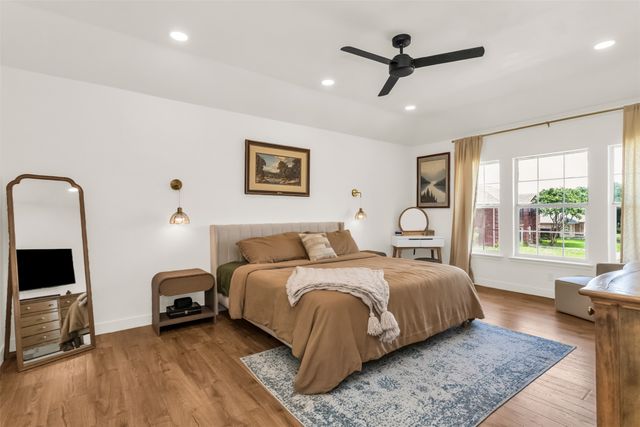 8618 Coventry Drive, Rowlett, TX 75089