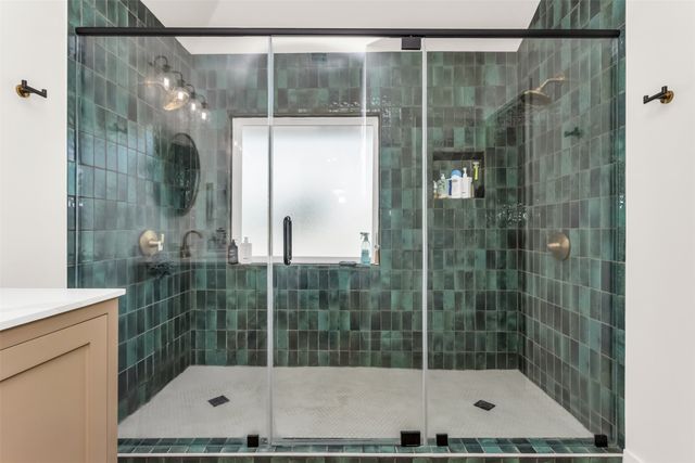 8618 Coventry Drive, Rowlett, TX 75089