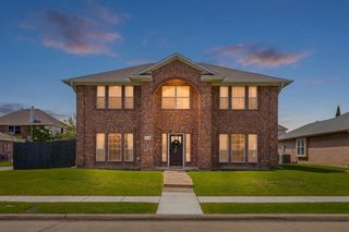 8618 Coventry Drive, Rowlett, TX 75089