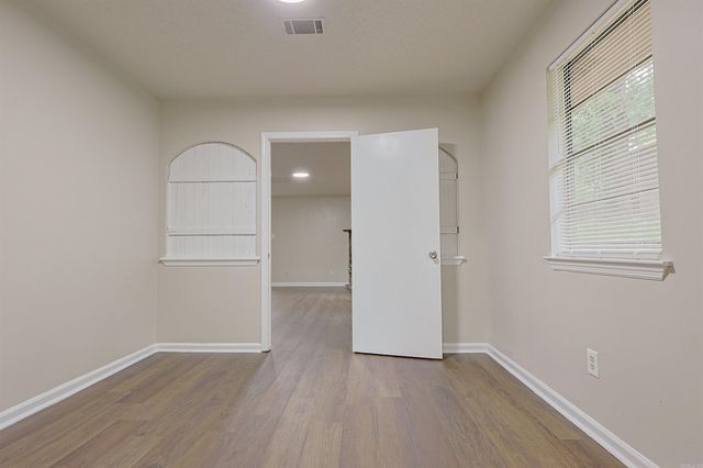4801 N Vine Street, North Little Rock, AR 72116
