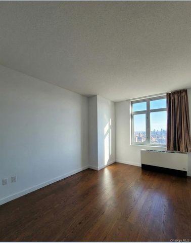 40-28 College Point Boulevard 1203, Flushing, NY 11354