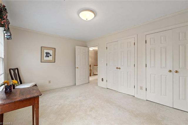 924 Ashley Glen Drive, Winston-salem, NC 27104