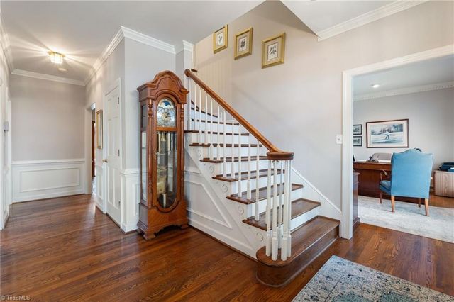 924 Ashley Glen Drive, Winston-salem, NC 27104