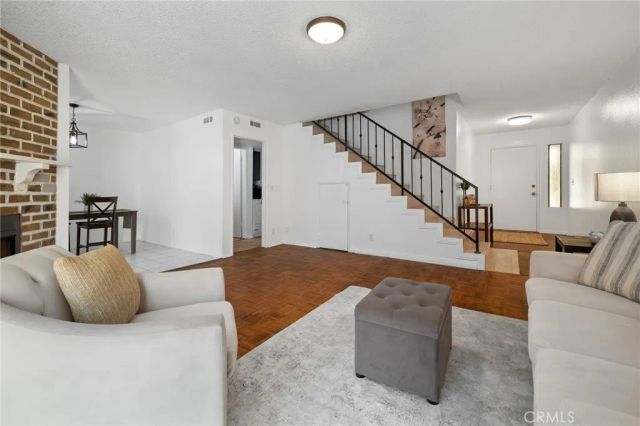 13534 Cordary Avenue 14, Hawthorne, CA 90250