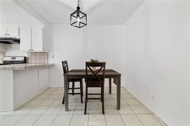 13534 Cordary Avenue 14, Hawthorne, CA 90250