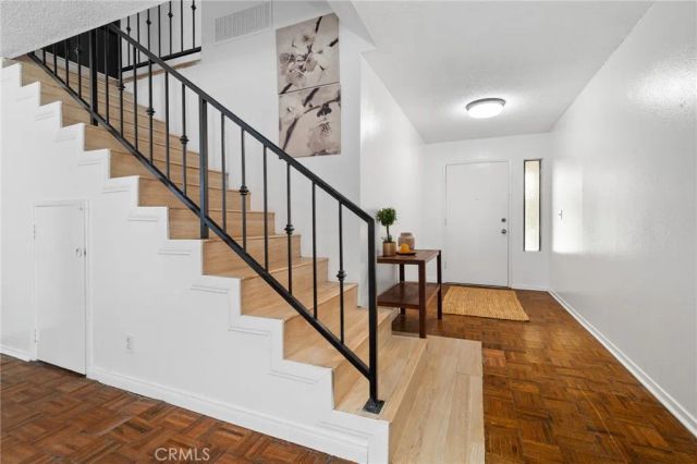 13534 Cordary Avenue 14, Hawthorne, CA 90250