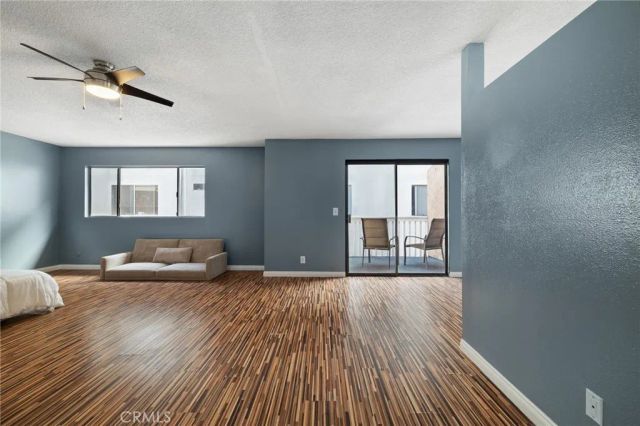 13534 Cordary Avenue 14, Hawthorne, CA 90250