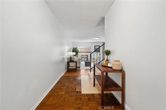 13534 Cordary Avenue 14, Hawthorne, CA 90250