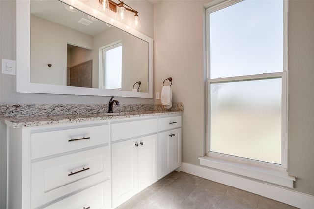 1005 Kingsley Court, Weatherford, TX 76087