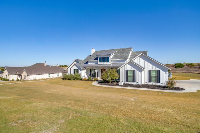 1005 Kingsley Court, Weatherford, TX 76087