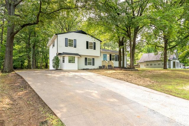 4510 Virginia NW Avenue, Kennesaw, GA 30144