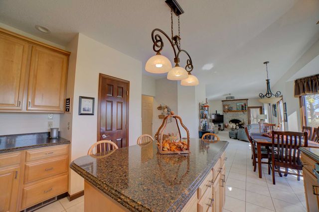 23 Cedarwood Drive, Watseka, IL 60970