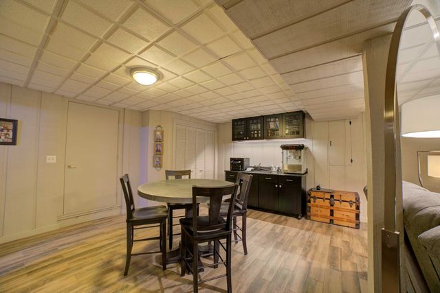 23 Cedarwood Drive, Watseka, IL 60970