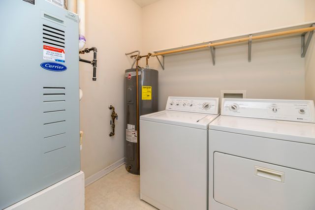 3800 SADDLEBROOK PL 408, Columbia, MO 65202