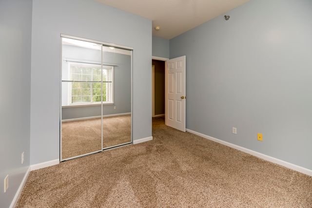 3800 SADDLEBROOK PL 408, Columbia, MO 65202