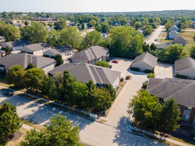 3800 SADDLEBROOK PL 408, Columbia, MO 65202