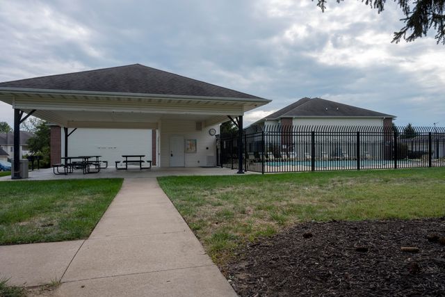 3800 SADDLEBROOK PL 408, Columbia, MO 65202